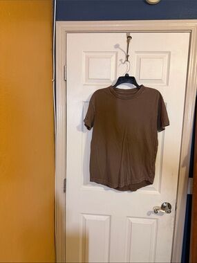 Abercrombie & Fitch Brown Short Sleeve Crewneck Tee